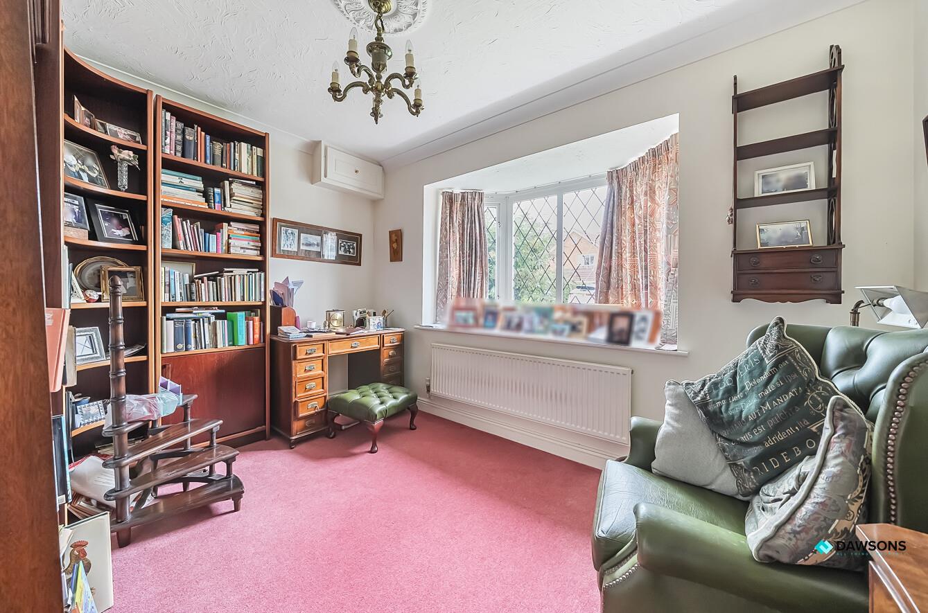 Ffordd Draenen Ddu, West Cross, Swansea, SA3 5RP